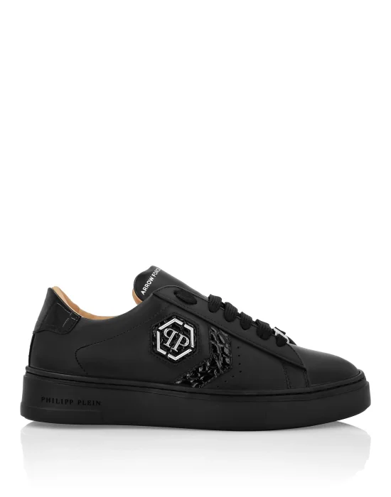Lo-Top Crocco Printed Arrow Force Sneakers