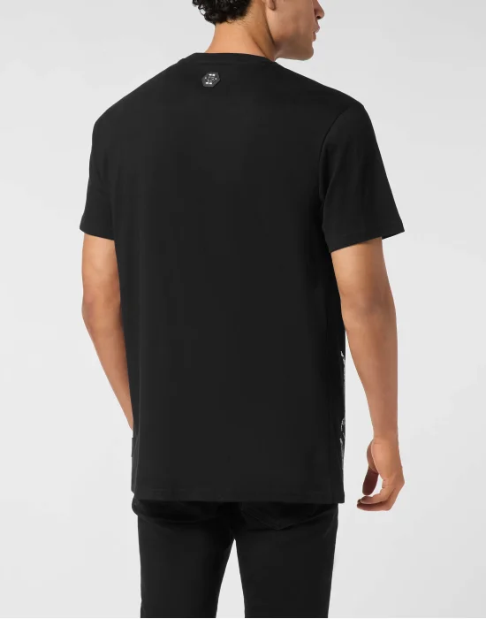 Round Neck T-Shirt Chrome Crest Skull
