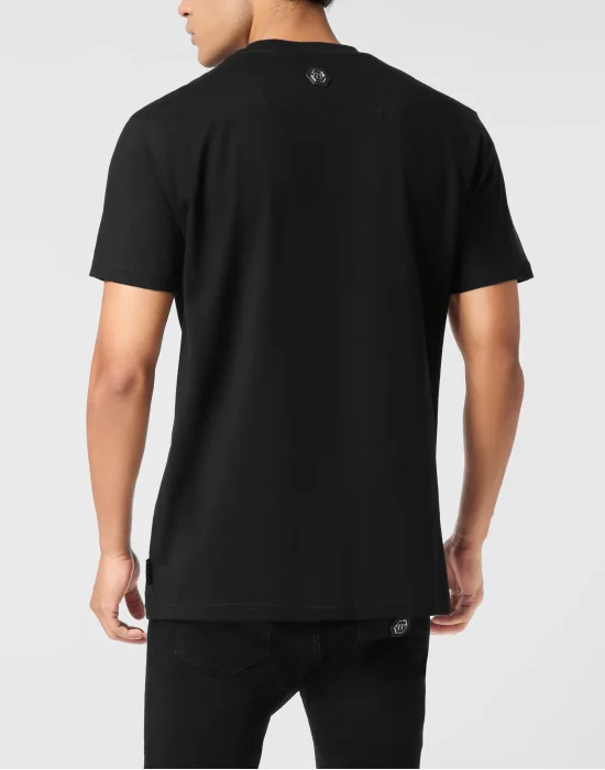 Round Neck T-Shirt Gothic Skull