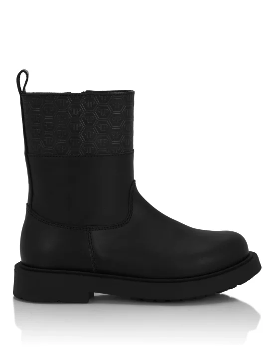 Leather Low Boots Monogram