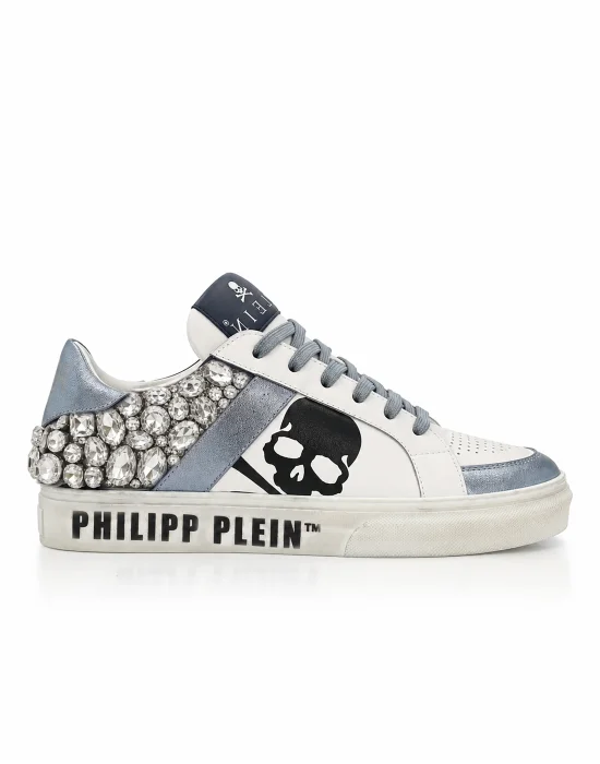 Low-Top Sneakers Skull Stones