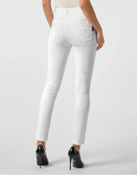 Slim Fit Statement