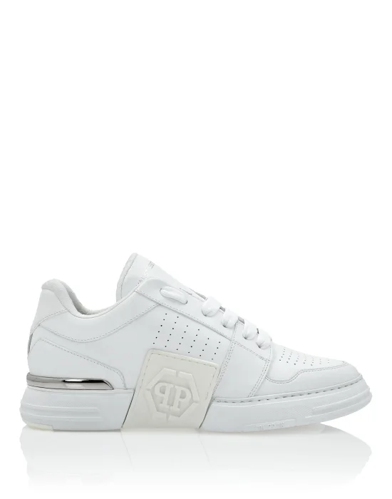LO-TOP SNEAKERS ROYAL $TREET
