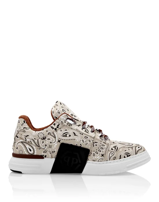 Super Street Lo-Top Sneakers Paisley