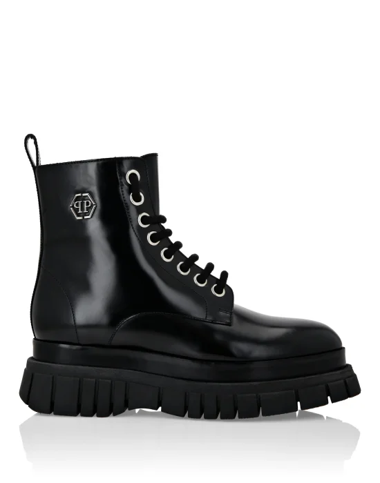 Boots Mid Flat Hexagon