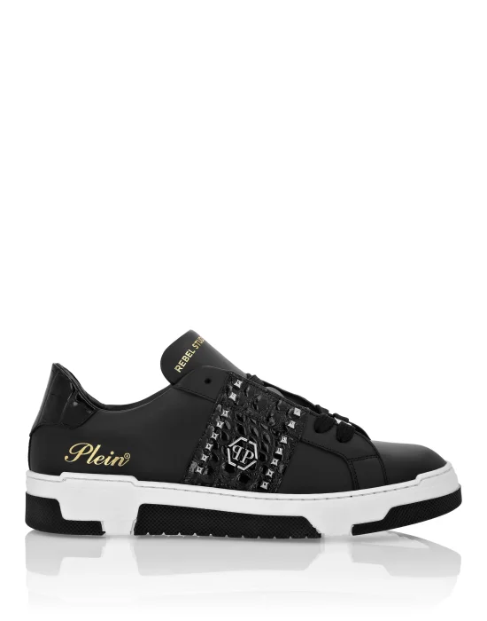 Low Top Sneakers Rebel Studs