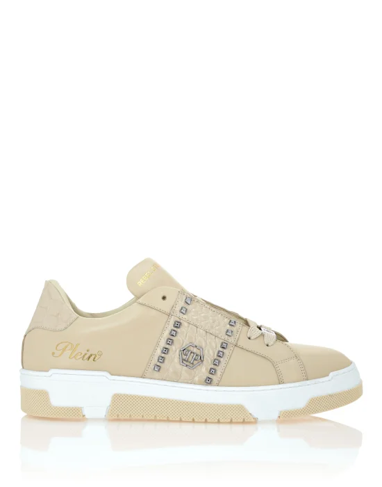 Low Top Sneakers Rebel Studs