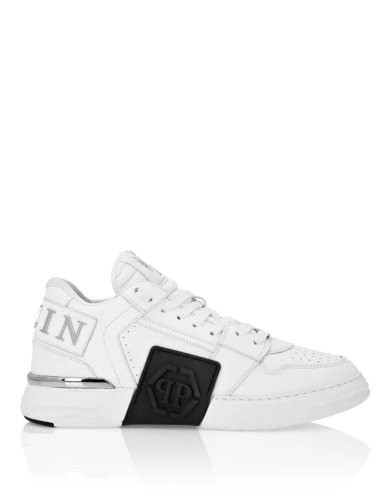 Low Top Sneakers Phantom Kicks