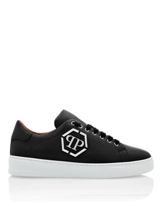 Leather Lo-Top Sneakers Hexagon
