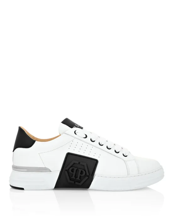 LO-TOP SNEAKERS PHANTOM KICK$
