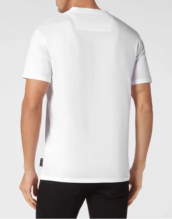 T-shirt V Neck SS Skull&Bones