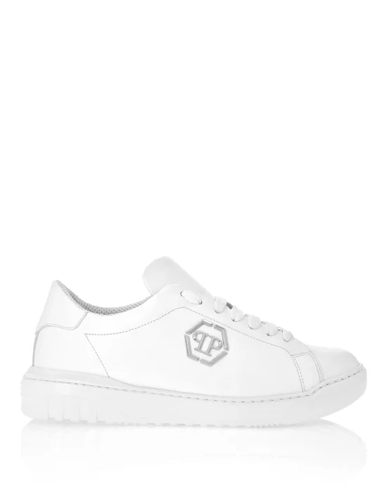 Leather Lo-Top Sneakers Skull&Bones