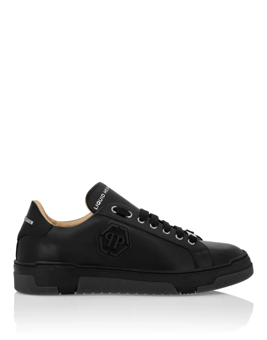 Leather Lo-Top Sneakers Hexagon