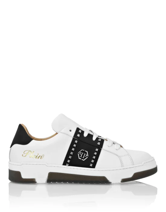 Low-Top Sneakers