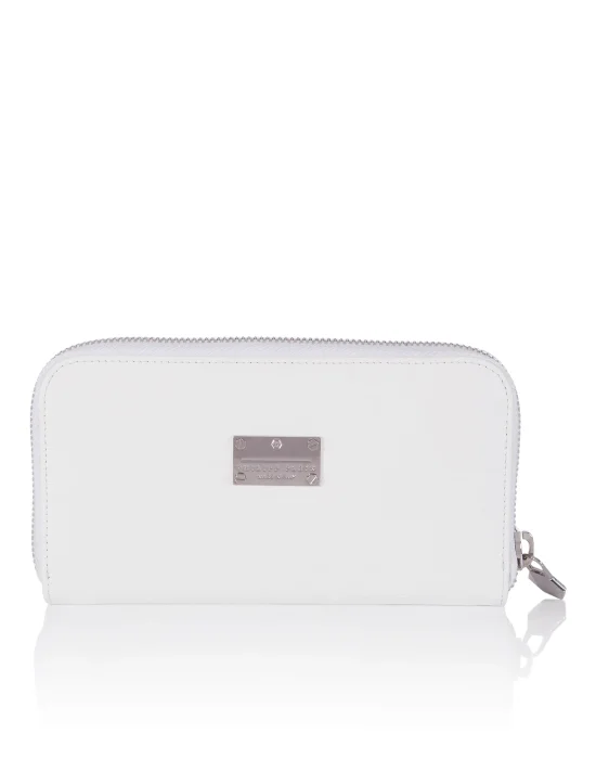 L-zip around "Andrea"