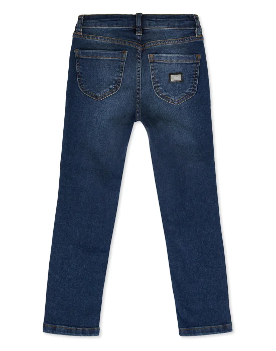 Slim Fit Statement