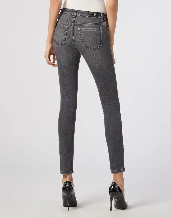 Miss Slim Fit Statement
