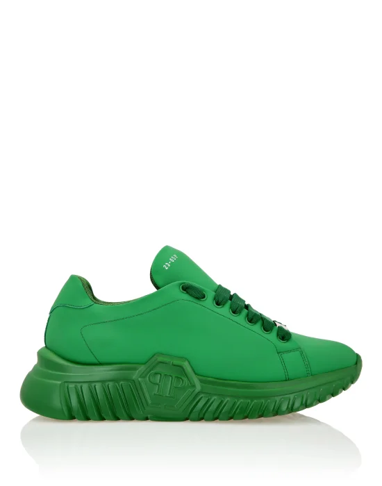 LO-TOP SNEAKERS SUPERSONIC