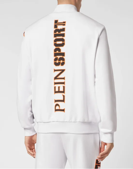 Jogging Jacket Scratch
