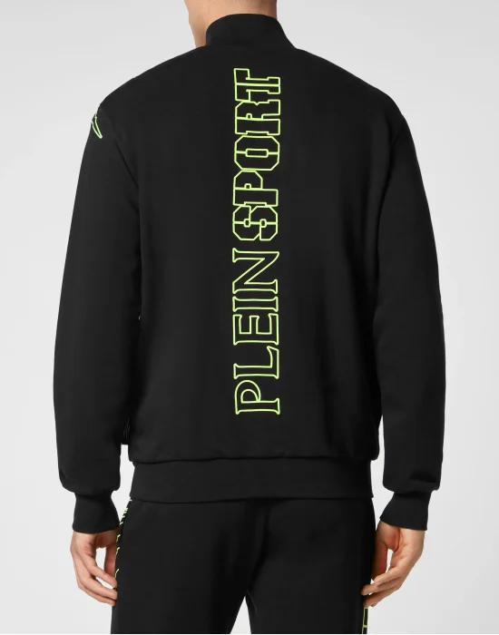 Jogging Jacket Scratch