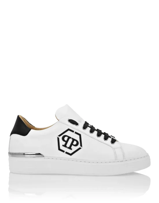 Nappa Leather Lo-Top Sneakers Hexagon