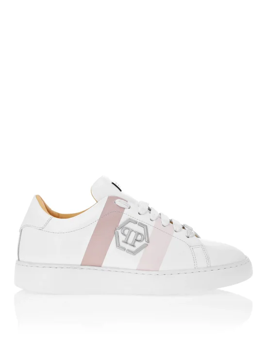 Leather Lo-Top Sneakers Hexagon