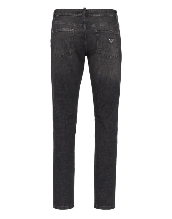 Destroyed Super Straight Cut Jeans