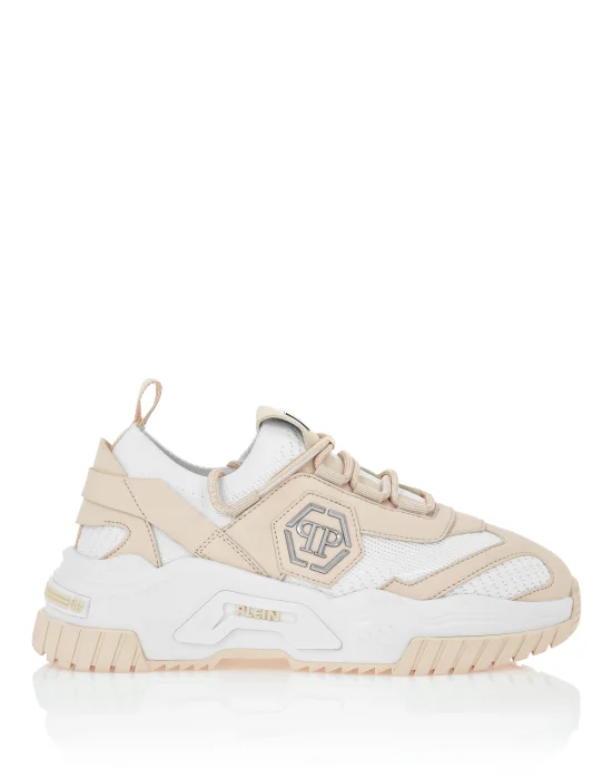 Low-Top Sneakers Predator
